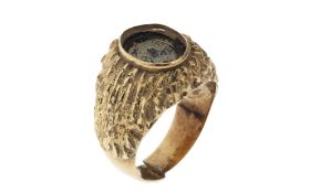 Ring 13.12g 416/- Gelbgold. Stein fehlt und Ringschiene ist defekt