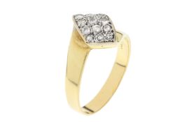 Ring 5.81g 585/- Gelbgold und Weissgold mit 15 Diamanten zus. ca. 0.45 ct.. Ringgroesse ca. 62