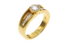 Ring 7.06g 750/- Gelbgold mit Diamant ca. 0.50 ct. E/si3 und 12 Diamanten zus. ca. 0.24 ct.. Ringgro