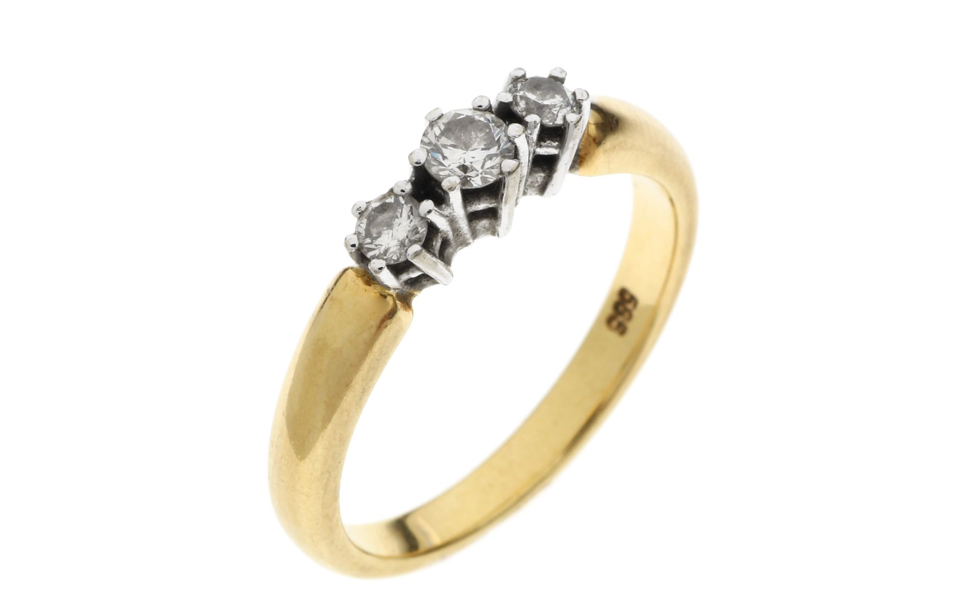 Ring 3.64g 585/- Gelbgold und Weissgold mit 3 Diamanten zus. ca. 0.24 ct.. Ringgroesse ca. 55