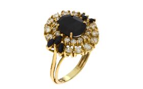 Ring 11.41g 585/- Gelbgold mit 26 Diamanten zus. ca. 1.02 ct. und Saphiren. Ringgroesse ca. 60