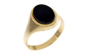 Ring 2.08g 375/- Gelbgold mit Onyx. Ringgroesse ca. 51