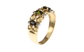 Ring 3.18g 333/- Gelbgold und Weissgold mit 6 Diamanten zus. ca. 0.06 ct. und Turmalinen. Ringgroess