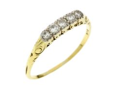 Ring 1.97g 585/- Gelbgold mit 5 Diamanten zus. ca. 0.25 ct.. Ringgroesse ca. 57