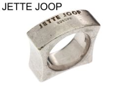 Jette Joop Ring 30.29g 925/- Silber. Ringgroesse ca. 60
