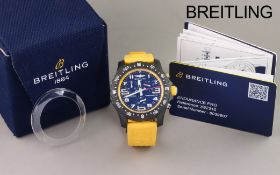 Breitling Endurance Ref. X82310 Quarz mit Box und mit Papiere