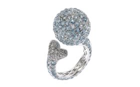 Ring 12.15 gr. 750/- Weissgold mit Diamanten 0.53 ct und Aquamarinen 6.80 ct Ringgroesse 54