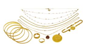 Konvolut Goldschmuck 149.65g 375/-. 585/- und 916/- Gold mit Steinen