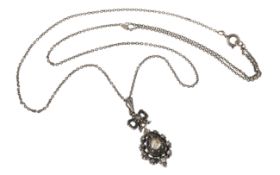 Kette mit Anhaenger 5.32g 835/- Silber mit Diamanten im Rosenschliff