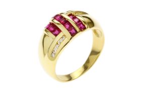 Ring 4.74 gr. 750/- Gelbgold mit Diamanten 0.10 ct und Rubinen Ringgroesse 53