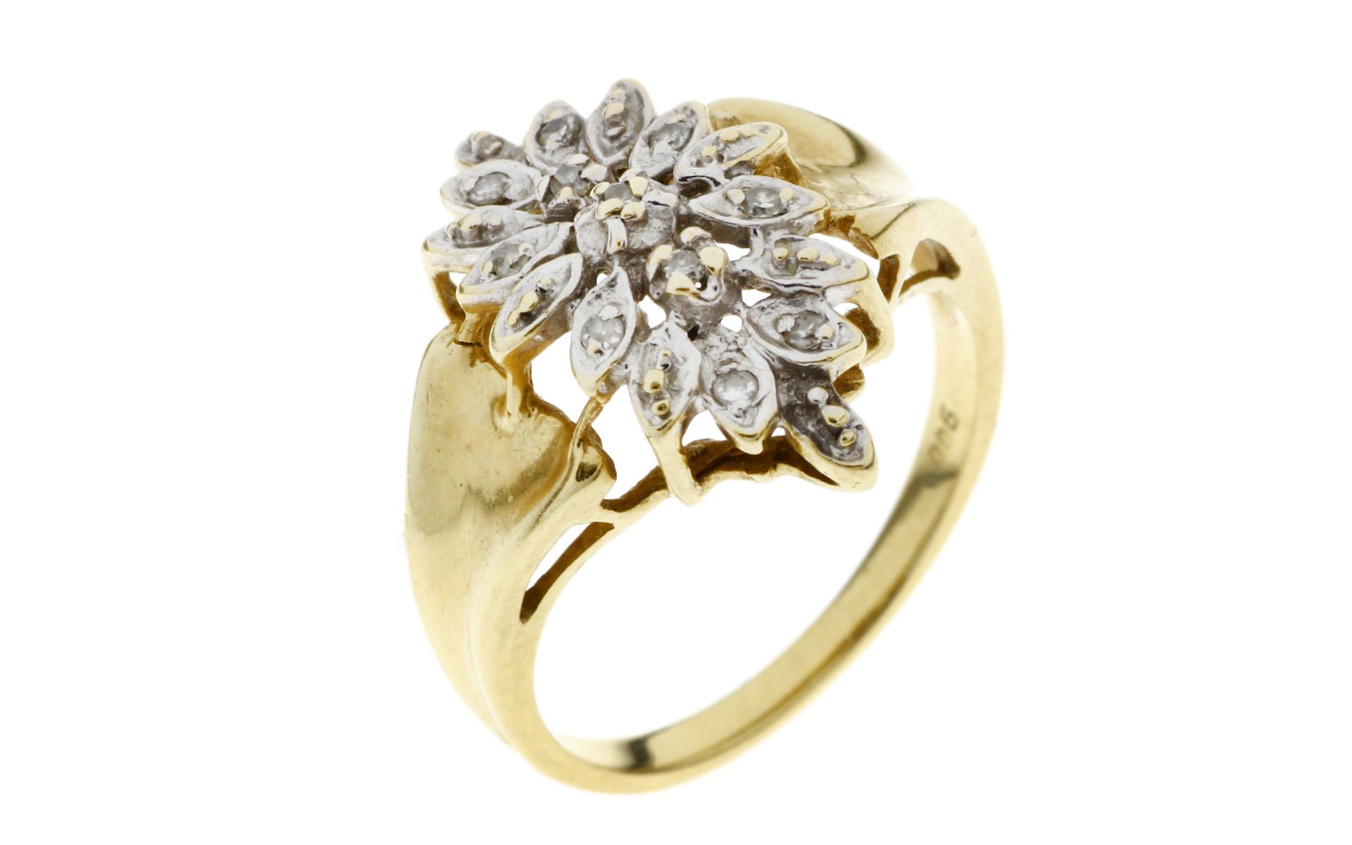 Ring 3.24g 585/- Gelbgold mit 13 Diamanten zus. ca. 0.13 ct.. Ringgroesse ca. 48