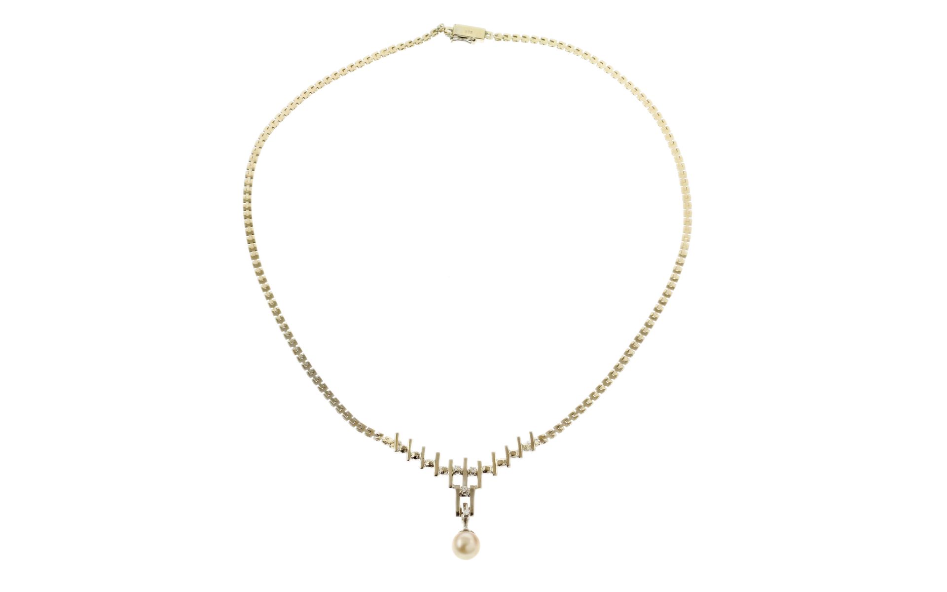 Collier 9.65g 585/- Weissgold mit 4 Diamanten zus. ca. 0.08 ct. und Perle. Laenge ca. 41 cm