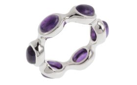 Ring 7.33 gr. 750/- Weissgold mit Amethysten Ringgroesse 55