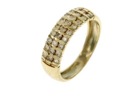 Ring 2.94g 585/- Gelbgold mit 27 Diamanten zus. ca. 0.54 ct.. Ringgrousse ca. 53