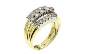 Ring 7.11 gr. 585/- Gelbgold und Weissgold mit Diamanten 0.45 ct F/vs Ringgrousse 54