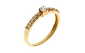 Ring 1.83g 750/- Gelbgold mit 11 Diamanten zus. ca. 0.30 ct.. Ringgrousse ca. 50