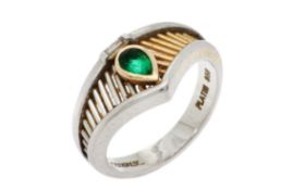 Ring 7.45g 950/- Platin mit Diamant ca. 0.02 ct. und Smaragd. Ringgroesse ca. 52