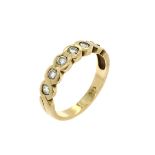 Ring 3.62g 585/- Gelbgold mit 6 Diamanten zus. ca. 0.48 ct.. Ringgroesse ca. 56