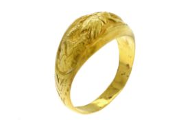 Ring 3.69g 900/- Gelbgold. Ringgroesse ca. 55