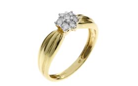 Ring 3.13g 585/- Gelbgold mit 7 Diamanten zus. ca. 0.23 ct.. Ringgroesse ca. 56