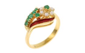 Ring 4.03g 750/- Gelbgold mit Smaragden. Perlen und Emaille. Ringgroesse ca. 49
