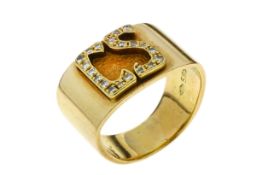 Ring 7.48g 585/- Gelbgold mit 20 Diamanten zus. ca. 0.20 ct.. Ringgroesse ca. 48