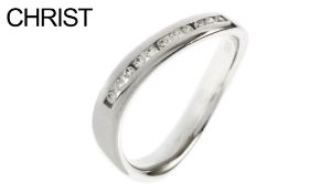 CHRIST Ring 3.28g 585/- Weissgold mit 11 Diamanten zus. ca. 0.11 ct.. Ringgroesse ca. 52