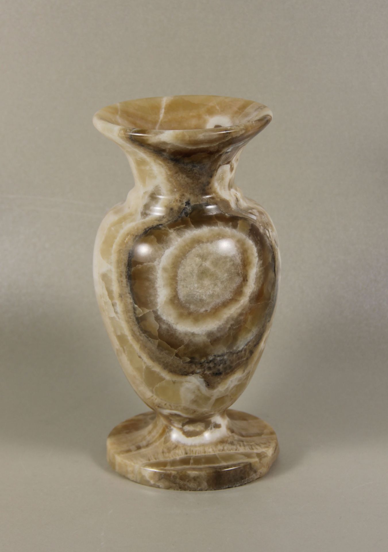 Onyx-Vase