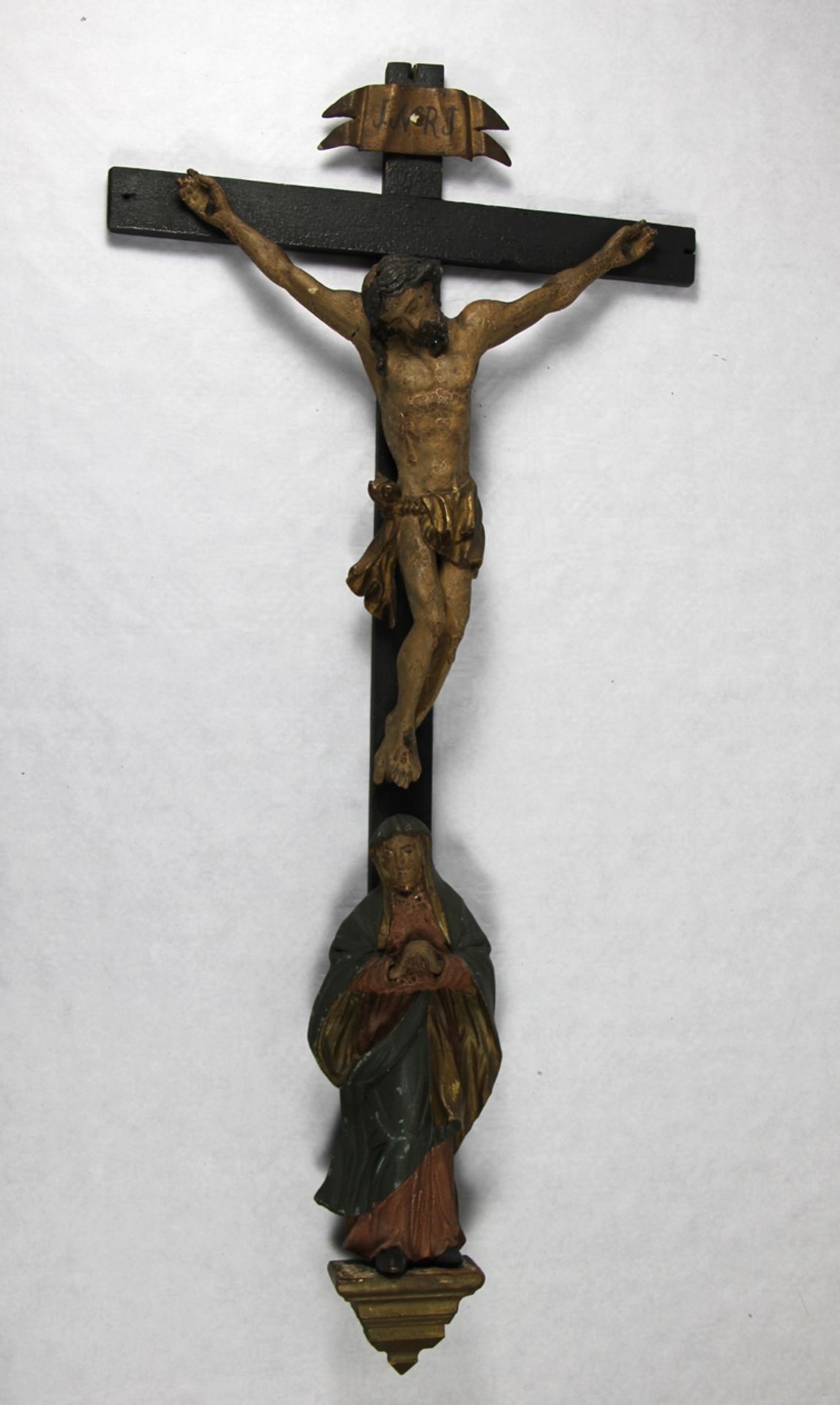 Kruzifix mit Marienfigur