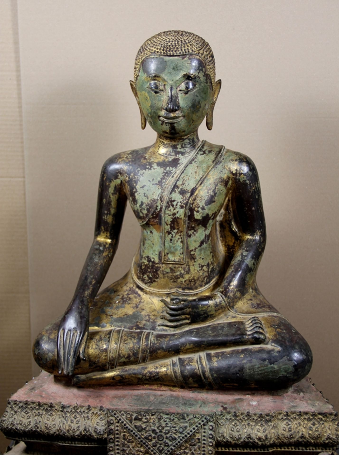 großer Buddha - Bild 2 aus 6