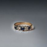 9ct gold ladies sapphire ring. Size L