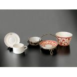 A COLLECTION OF ENGLISH CERAMICS. INCLUDING DERBY 'PEMBROKE' PATTERN AND A ROYAL DOULTON 'BRITISH AI