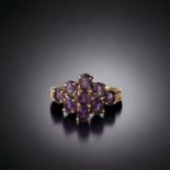 A 9ct gold ladies Amethyst diamond shape ring. 2.4g Size P