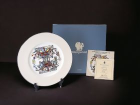 A SCARCE WEDGWOOD 'QUETZALOTAL' LTD EDITION PLATE. DESIGNED BY EDUARDO PAOLOZZI. COMPLETE WITH BOX