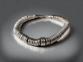 A STERLING SILVER LINKS OF LONDON SWEETIE BRACELET.