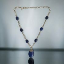 A STERLING SILVER & LAPIS LAZULI LADIES NECKLACE.