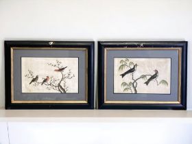 TWO 19TH CENTURY CHINESE PITH WATERCOLOUR PAINTING OF BIRDS. QING DYNASTY.