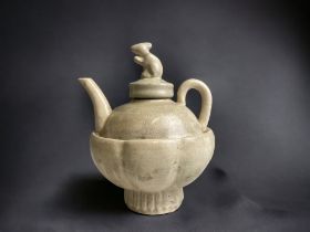 A CHINESE GE-TYPE TEAPOT. WITH RAT KNOP. CREAM CRACKLE GROUND. HEIGHT - 17CM