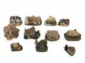 A COLLECTION OF 11 LILIPUT LANE COTTAGES.