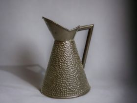 A CHRISTOPHER DRESSER FOR HENRY LOVERIDGE COPPER WATER JUG. CIRCA 1890. HEIGHT - 17.5CM (SEE HARRY