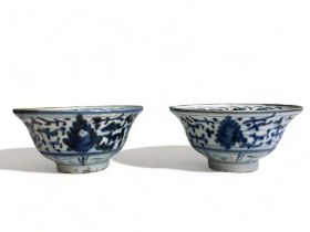 Two Chinese porcelain blue & white bowls. 18th/19th century, 'Kitchen Qing'. 8 x 15.5cm AF