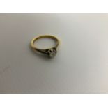 18ct Gold Ring - Size J - 2.2gms