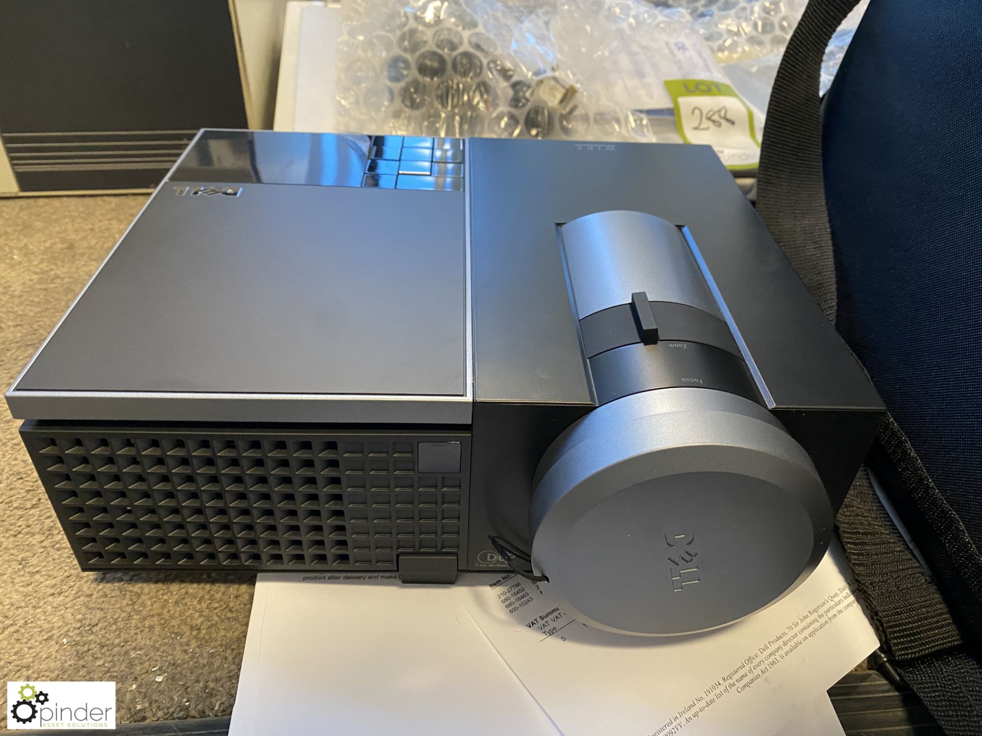 Dell 4310WX Multimedia Projector, with carry case