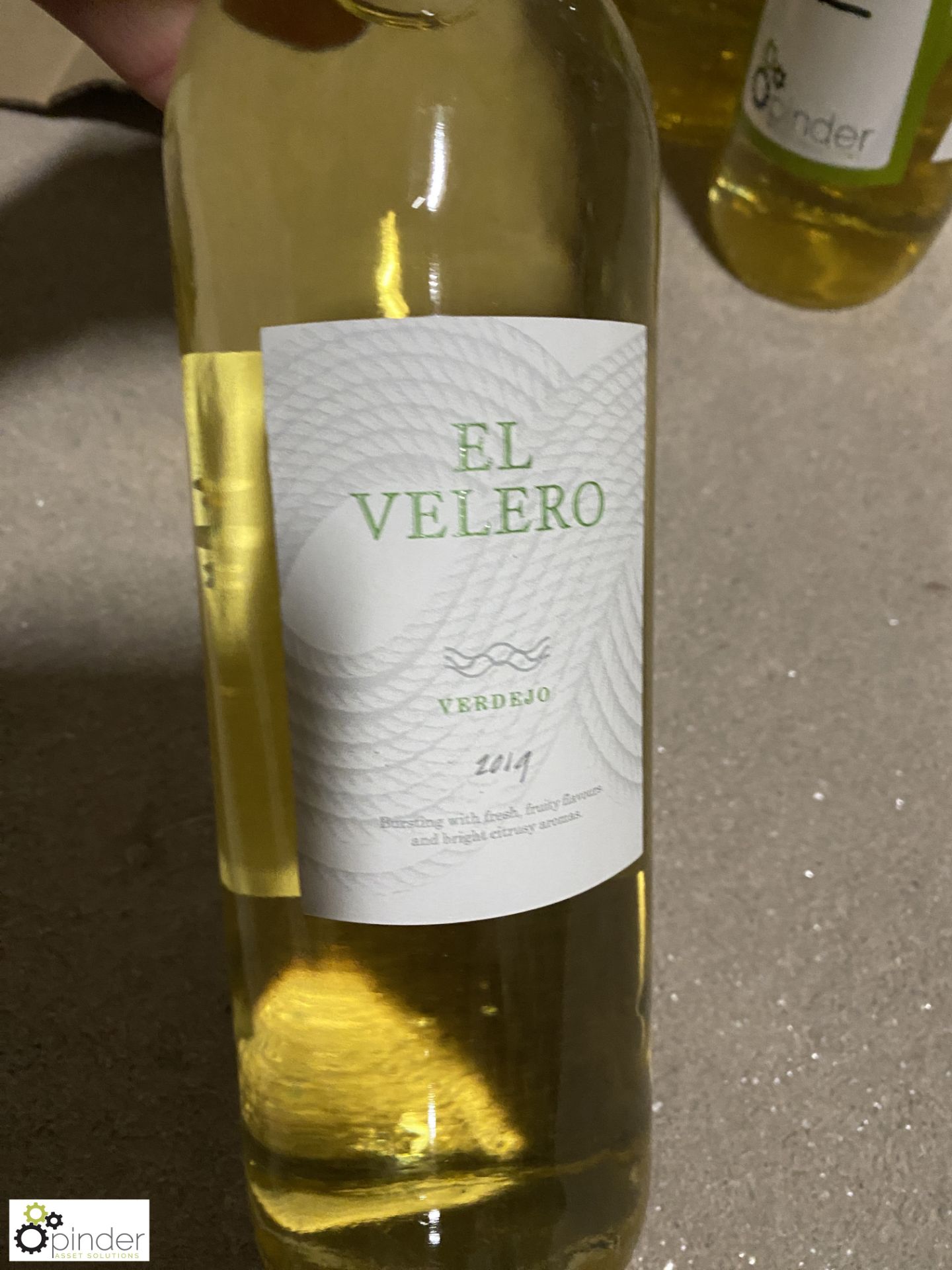 11 bottles El Velero White Wine (LOCATION: Devon) - Image 2 of 4