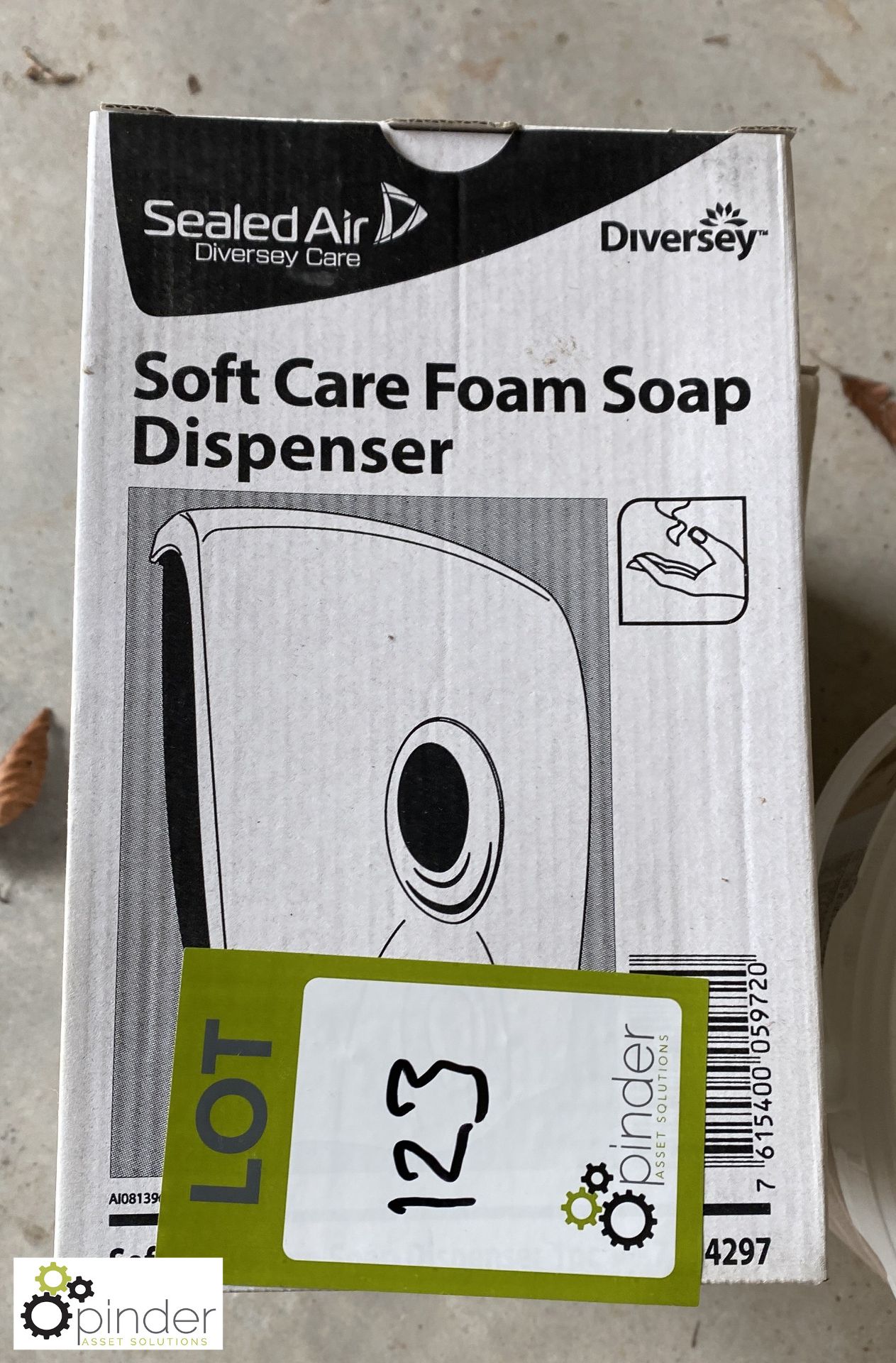 Tub Rational Oven Cleaner, tub Rational Care Tubs and 4 Hand Wash Soap Dispensers (LOCATION: Devon) - Image 5 of 7