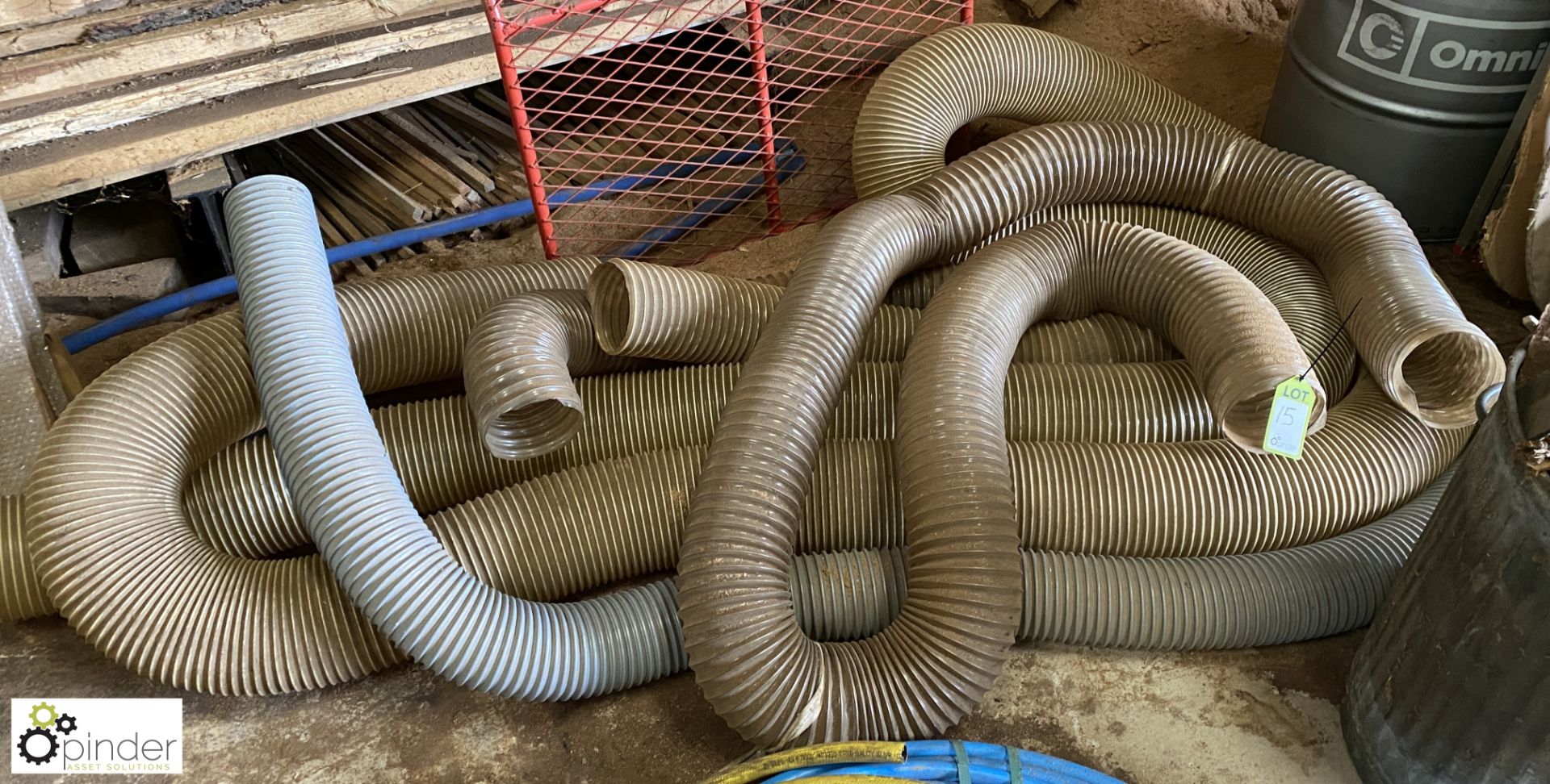 Various lengths Dust Extraction Pipe (LOCATION: Wolverton)