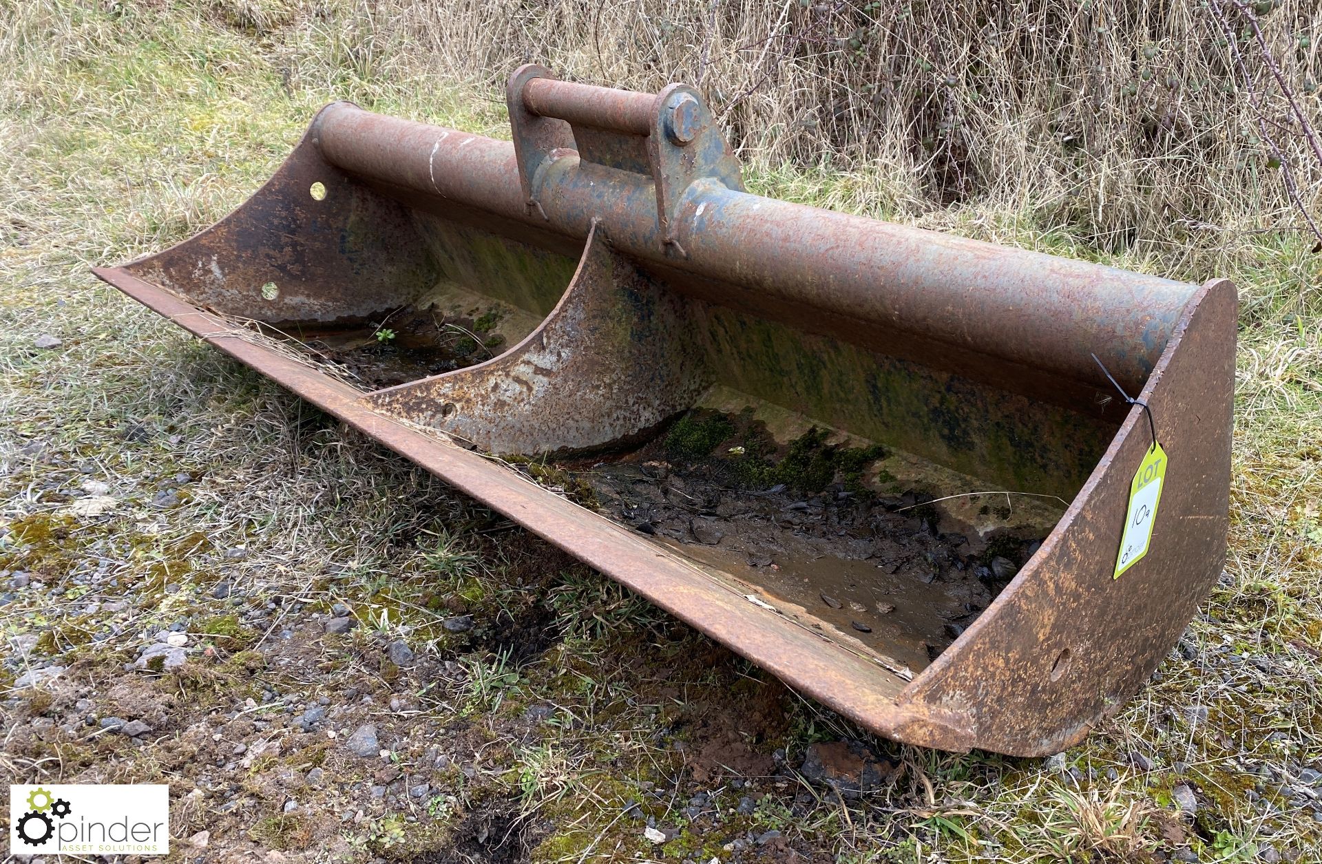Drainage Bucket, for Kubota 1480mm wide (LOCATION: Wolverton)