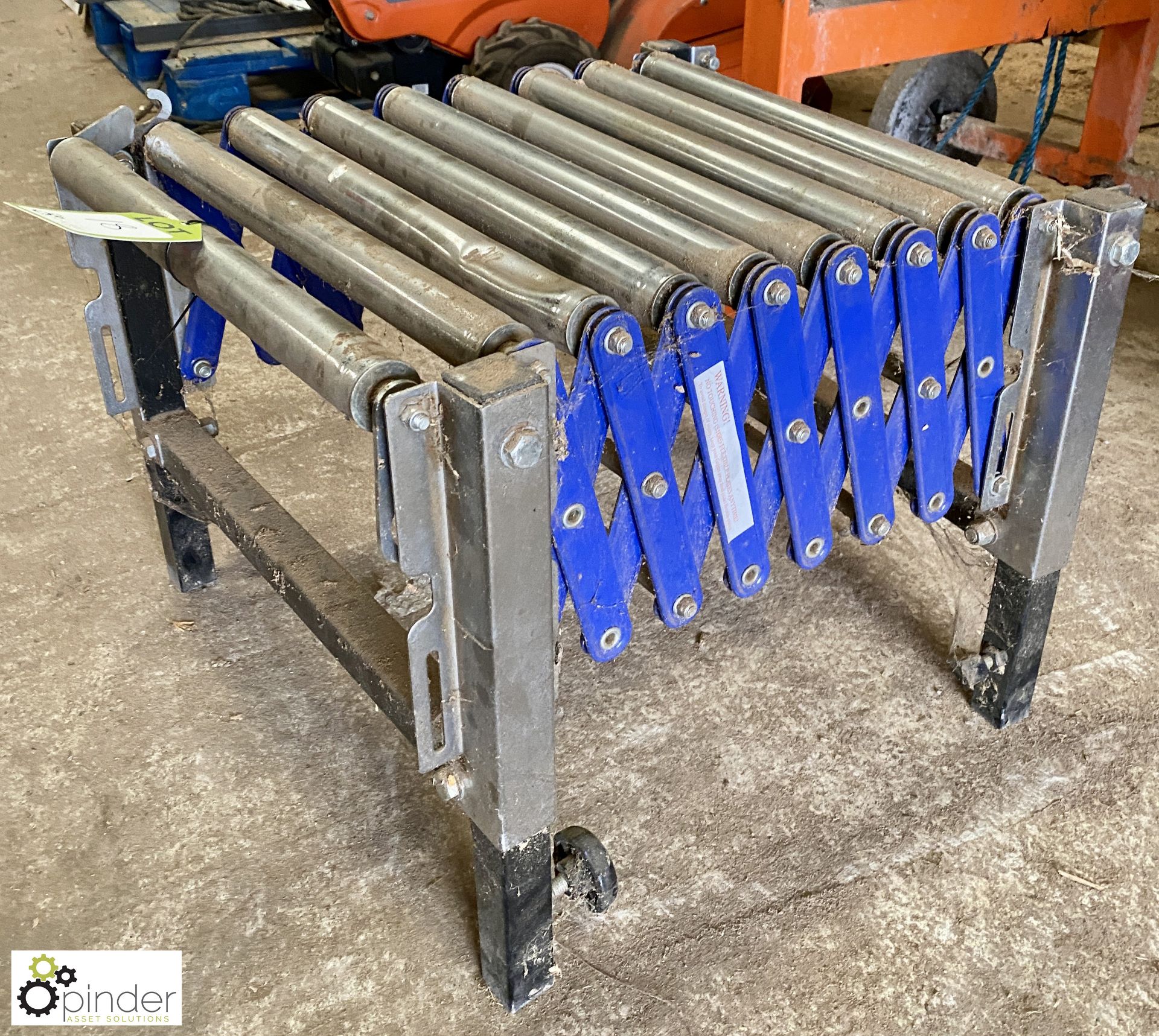 Length Flexi Conveyor (LOCATION: Wolverton)