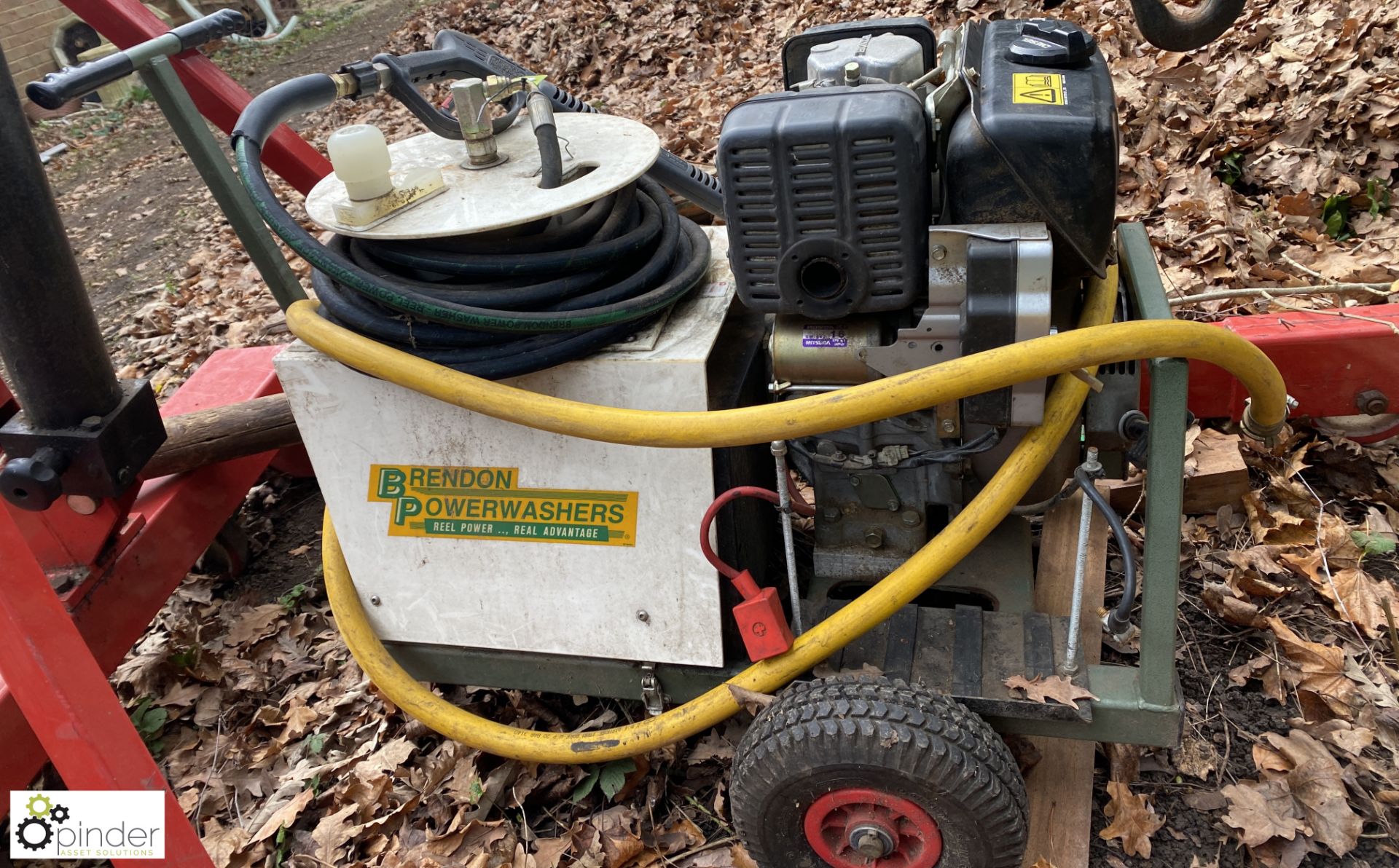 Brendon diesel driven Pressure Washer, with Honda 9.0 diesel engine, retractable hose and lance, max
