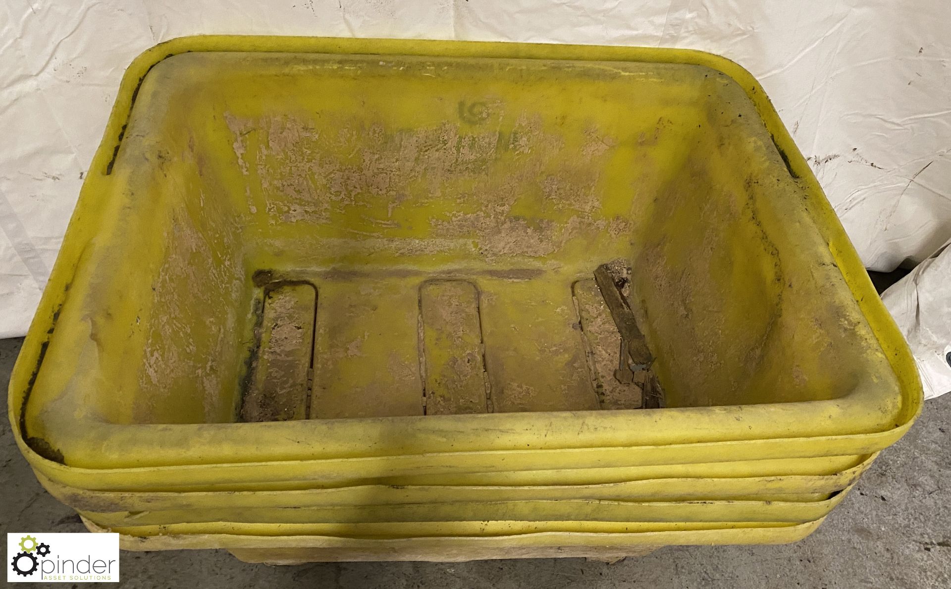 4 plastic Mixing Tubs, 1230mm x 920mm x 550mm - Image 3 of 4